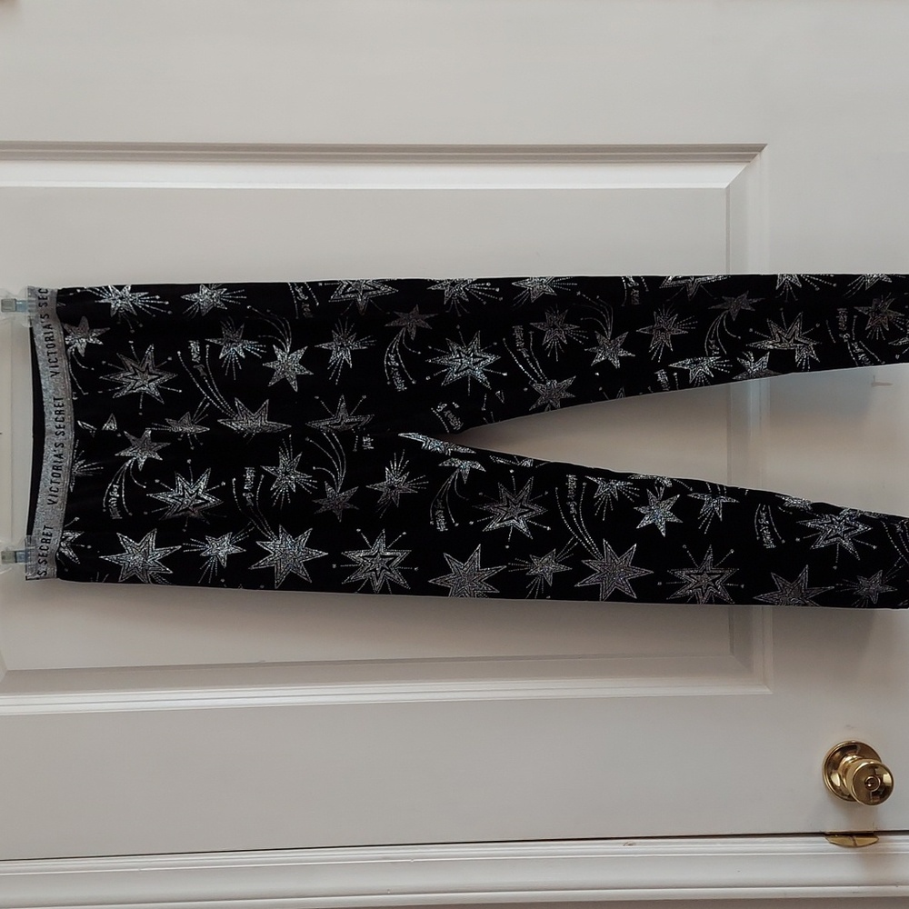 Women's Leggings.